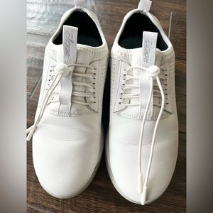 Clove Womens Classic Brilliant White Nursing Shoes Size 8
